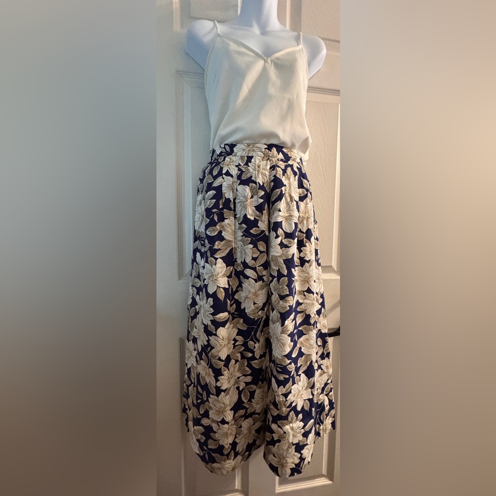 Pendleton Floral Skirt- with pockets!